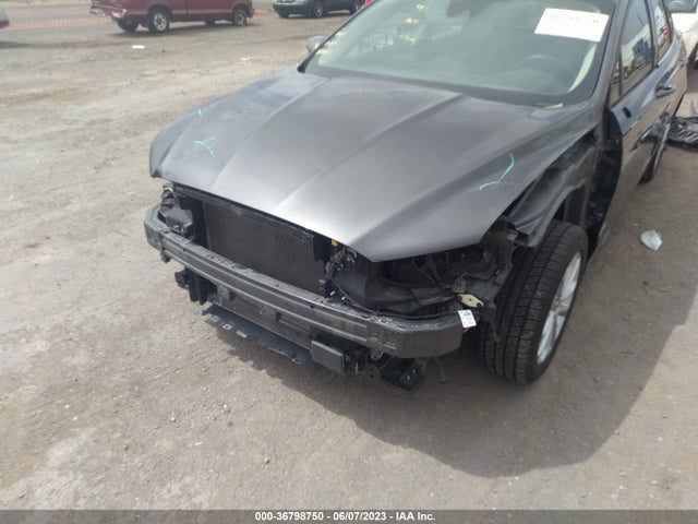 3FA6P0LU1LR195637 Ford Fusion Hybrid Se