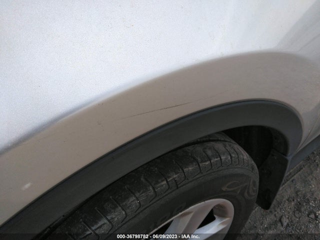 2013 TOYOTA RAV4 XLE VIN: JTMRFREV2DD010848