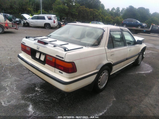 1989 HONDA ACCORD LXI VIN: 1HGCA5645KA025668