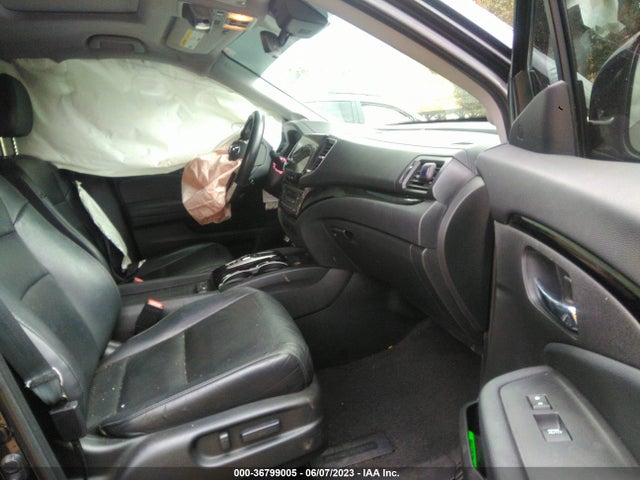 Honda Pilot Touring 8-passenger 2020 5FNYF5H98LB002196 Image 5