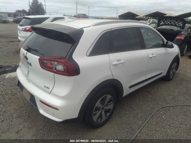 KNDCE3LC3K5239361 KIA NIRO EX