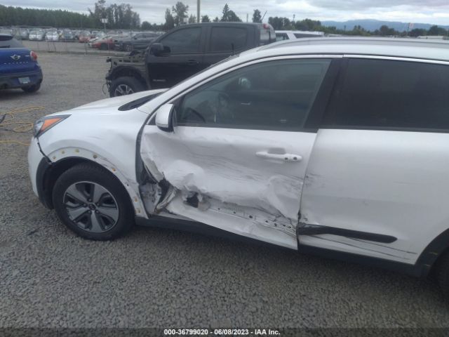 KNDCE3LC3K5239361 KIA NIRO EX