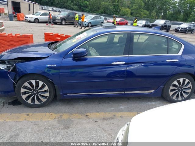 JHMCR6F70HC024494 Honda Accord Hybrid Touring