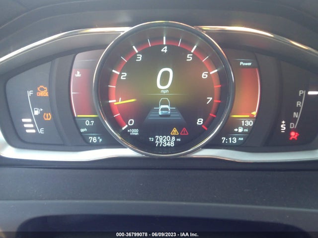 2015 VOLVO V60 T5 DRIVE-E PLATINUM VIN: YV140MED1F1189873