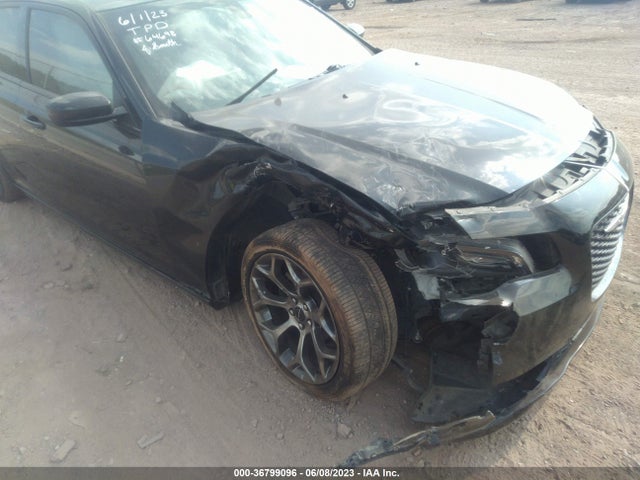2C3CCAAG1JH294113 Chrysler 300 Touring