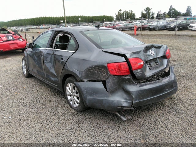 3VWD17AJ9EM299438 Volkswagen Jetta Sedan Se W/connectivity