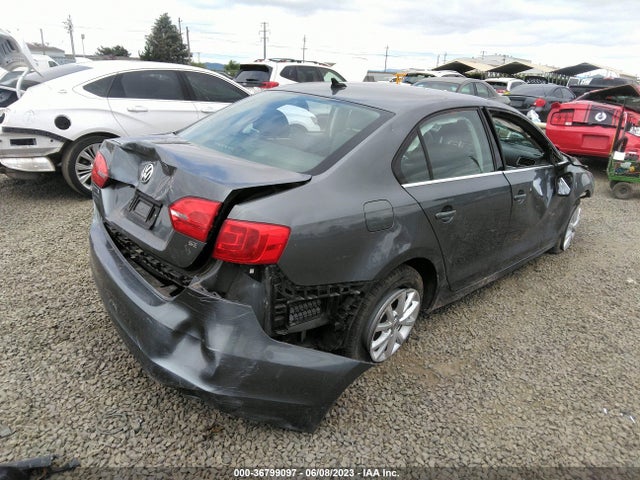 3VWD17AJ9EM299438 Volkswagen Jetta Sedan Se W/connectivity