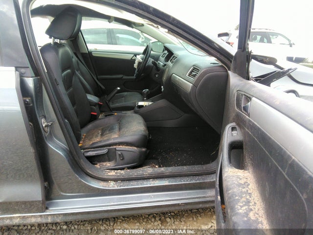 3VWD17AJ9EM299438 Volkswagen Jetta Sedan Se W/connectivity