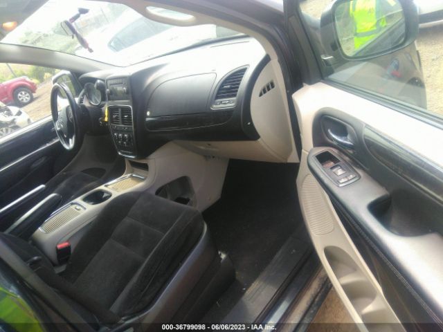 2C4RDGCG8ER337218 Dodge Grand Caravan Sxt