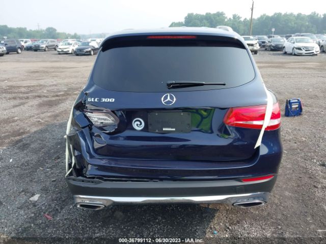 WDC0G4JB7GF015969 Mercedes-Benz Glc Glc 300
