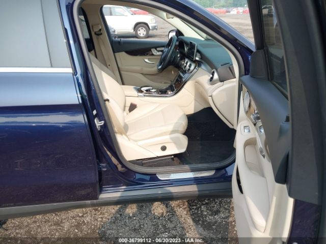 WDC0G4JB7GF015969 Mercedes-Benz Glc Glc 300