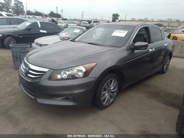 2011 HONDA ACCORD SDN EX-L VIN: 1HGCP3F8XBA012095