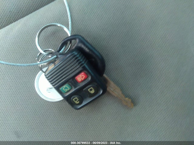 2011 FORD FOCUS S VIN: 1FAHP3EN7BW130349