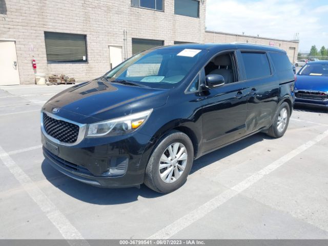 KNDMB5C13G6102333 KIA SEDONA LX