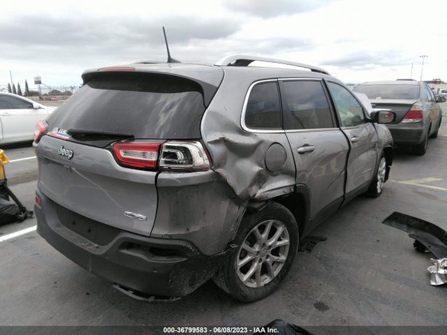 1C4PJLLB8JD509967 Jeep Cherokee Latitude Plus