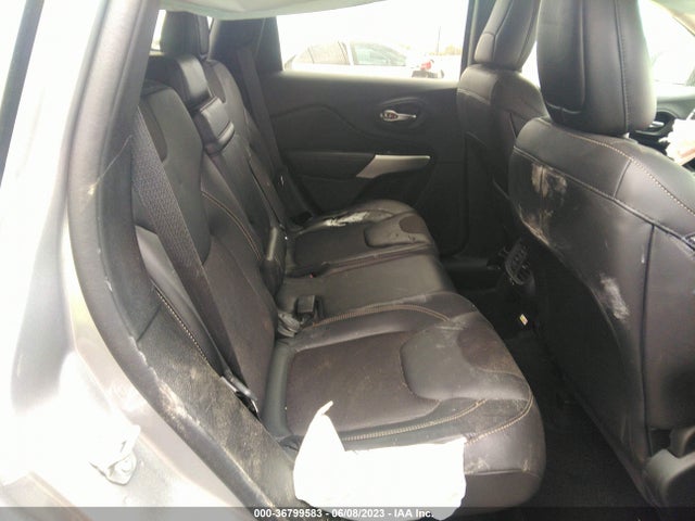 1C4PJLLB8JD509967 Jeep Cherokee Latitude Plus