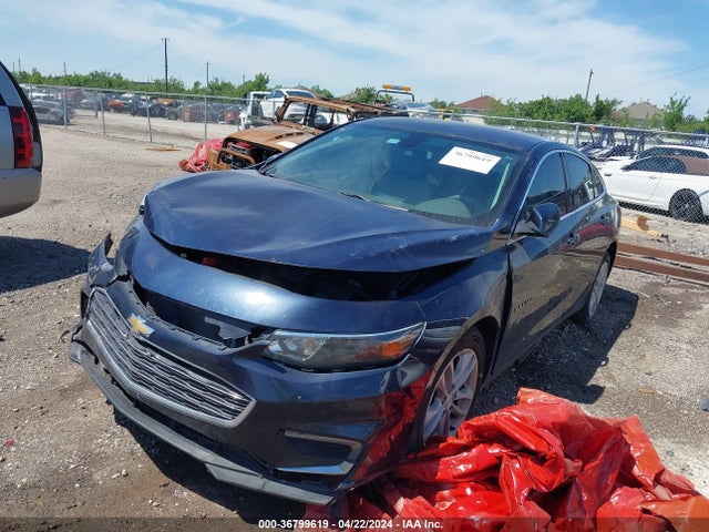 Chevrolet MALIBU LT 2018 1G1ZD5ST5JF122781 Image 2