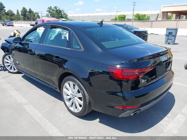 WAUKMAF44JA225009 Audi A4 Premium/tech Premium