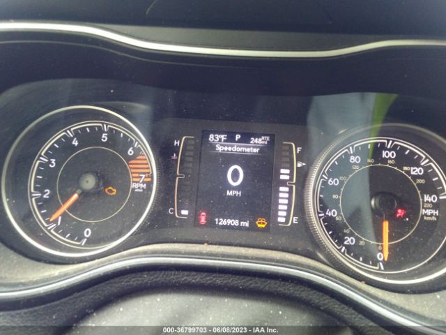 1C4PJLLB4KD285422 Jeep Cherokee Altitude