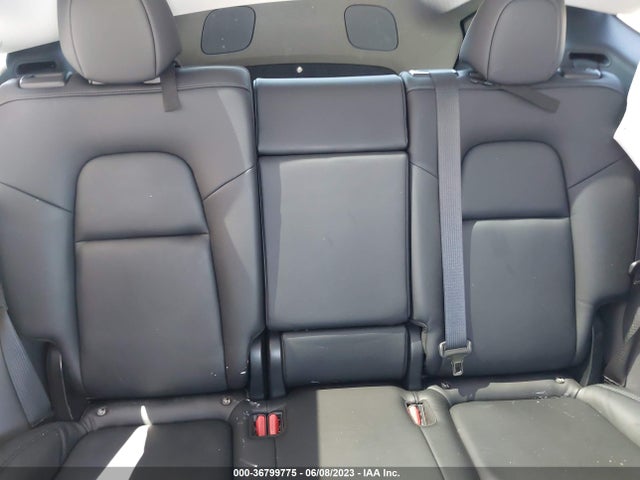 Tesla Model Y Long Range 2021 5YJYGDEE9MF274976 Image 10