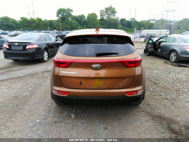 KNDPM3AC8H7165777 KIA Sportage Lx