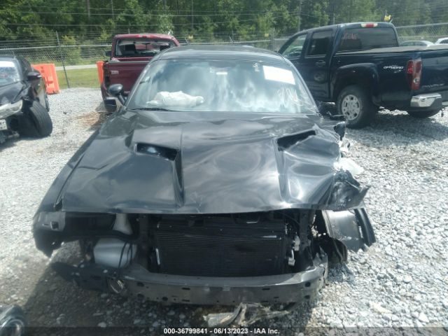 2C3CDZAG8JH303093 Dodge Challenger Sxt Plus