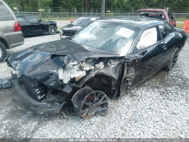 2C3CDZAG8JH303093 Dodge Challenger Sxt Plus