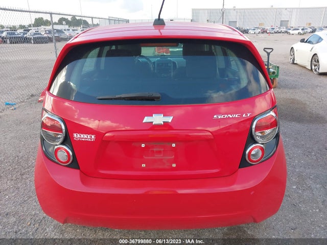 Chevrolet SONIC LT 2015 1G1JC6SH8F4141362 Image 17