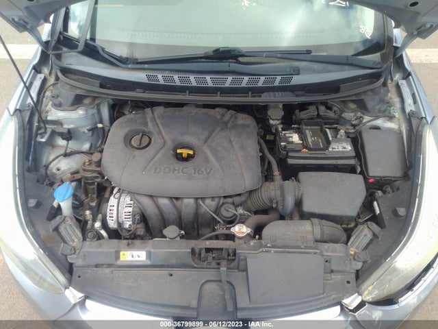 Hyundai ELANTRA SE 2016 5NPDH4AE1GH735398 Image 16
