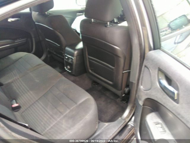 2C3CDXHGXEH212410 Dodge Charger Sxt