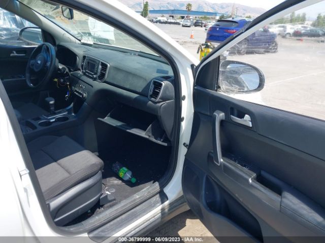 KNDPMCACXH7152335 KIA Sportage Lx