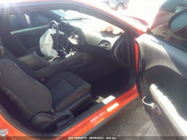 2C3CDZAG2JH131658 Dodge Challenger Sxt