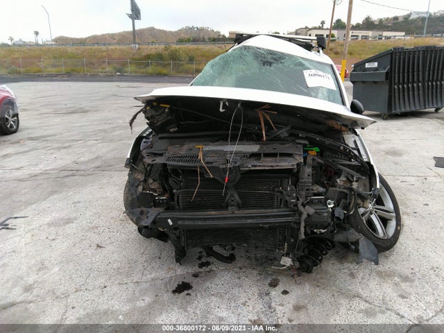 WVGUV7AX2HW509339 Volkswagen Tiguan Sport