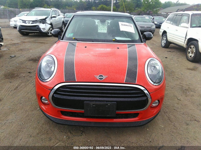 WMWXU1C50K2J02113 Mini Hardtop 4 Door Cooper