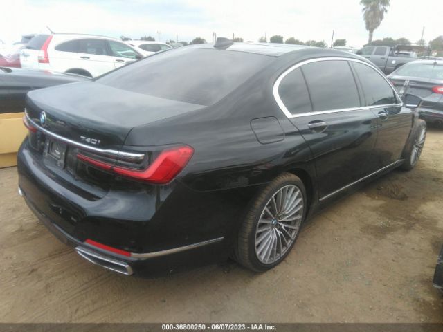 WBA7T2C06NCH82498 BMW 7 Series 740i