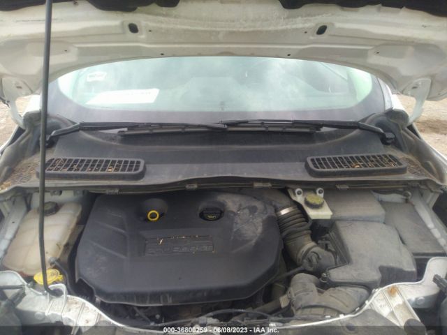 1FMCU9J9XEUA29682 Ford Escape Titanium