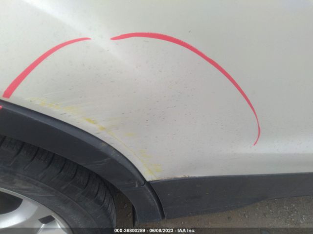 1FMCU9J9XEUA29682 Ford Escape Titanium