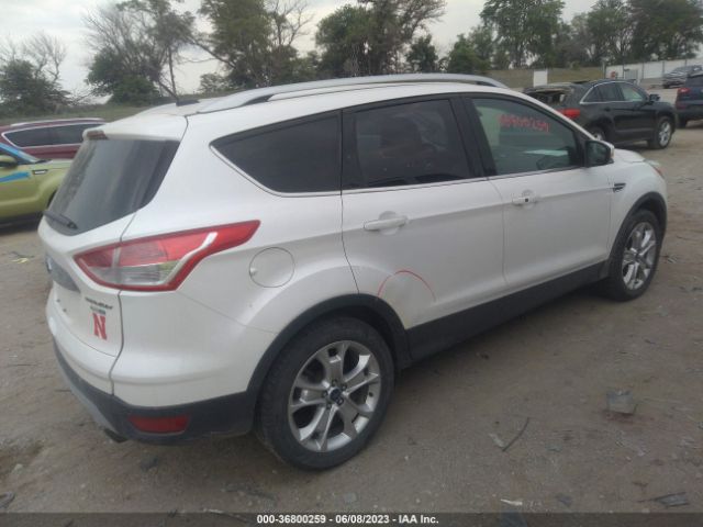 1FMCU9J9XEUA29682 Ford Escape Titanium