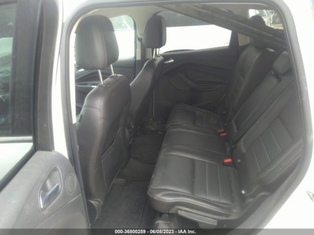 1FMCU9J9XEUA29682 Ford Escape Titanium