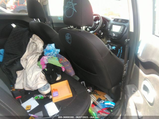 KNDJP3A59K7696833 KIA SOUL +