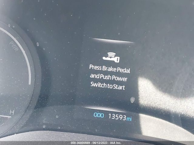 5TDKRKEC5NS091414 Toyota SIENNA LE