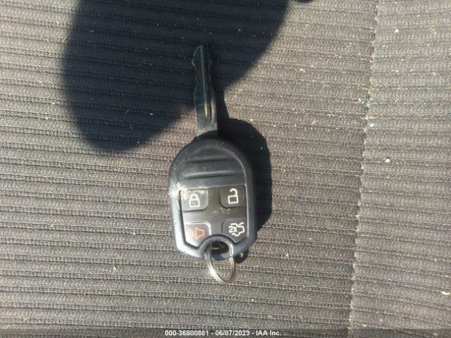 1ZVBP8AM7E5273027 Ford Mustang V6