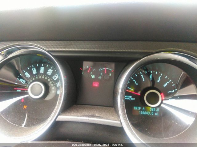 1ZVBP8AM7E5273027 Ford Mustang V6