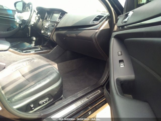 KNALN4D72G5211417 KIA Cadenza Premium