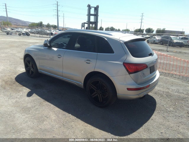 WA1LFAFP5EA029771 Audi Q5 Premium Plus
