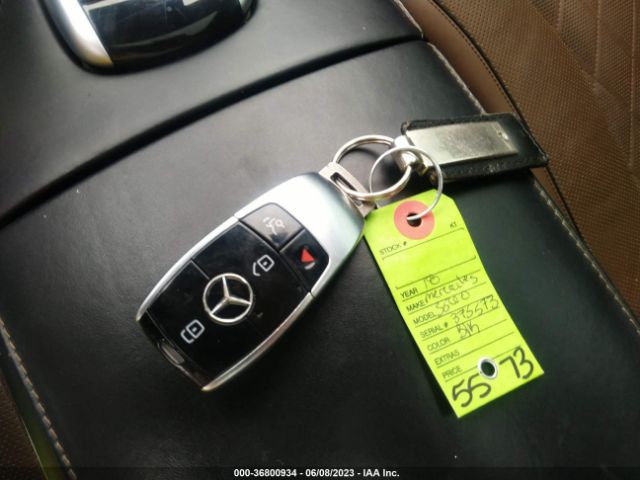 WDDUG8GB6JA375573 Mercedes-Benz S-class S 560