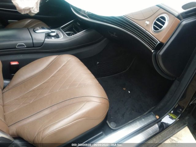 WDDUG8GB6JA375573 Mercedes-Benz S-class S 560