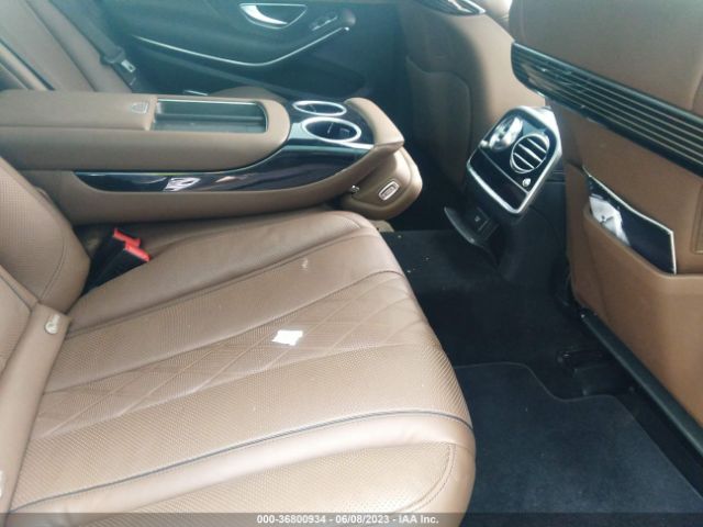 WDDUG8GB6JA375573 Mercedes-Benz S-class S 560