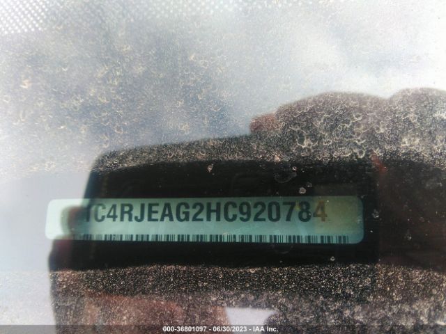 1C4RJEAG2HC920784 Jeep Grand Cherokee Laredo