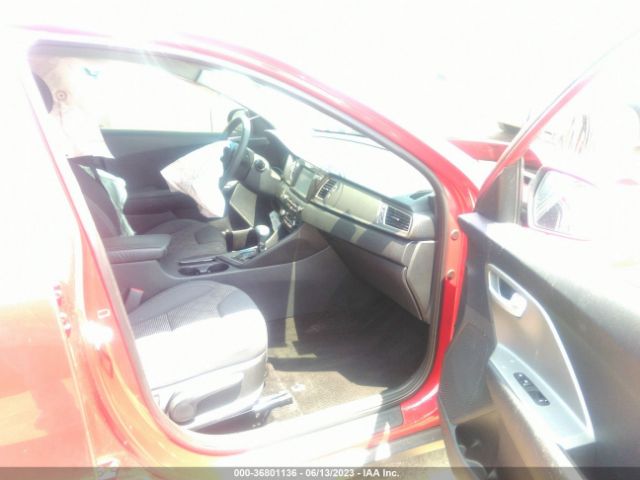 KNDCB3LC7K5242594 KIA NIRO LX